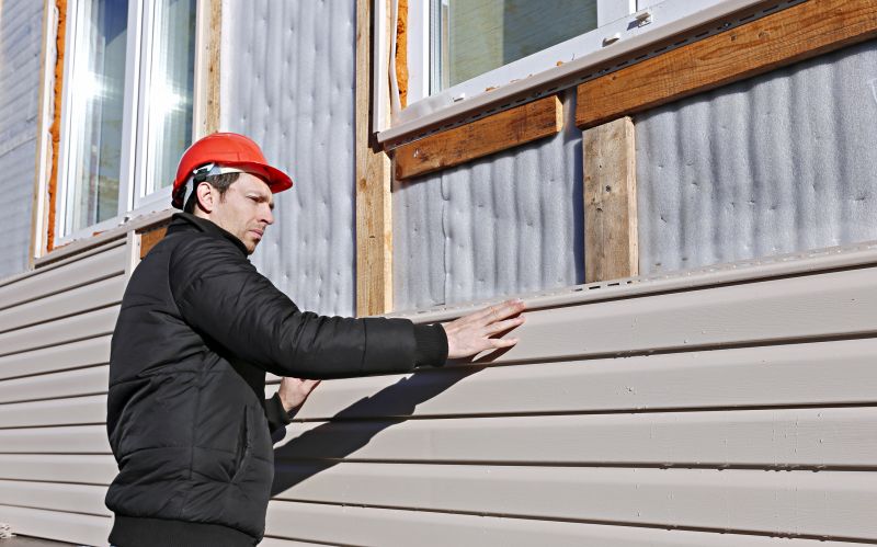 Professional Vinyl Siding Installer